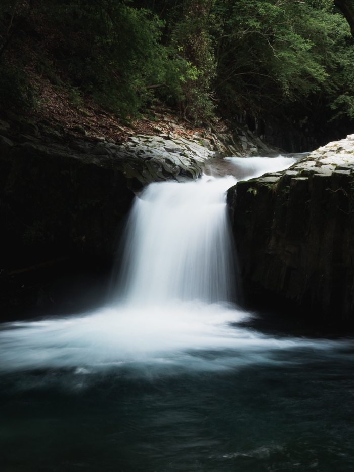 Nanadaru Waterfalls & Onsen